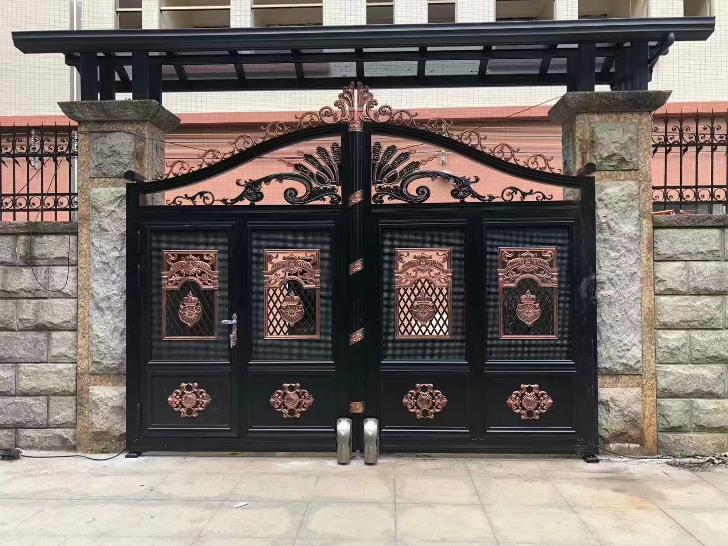 庭園鋁大門 庭園鋁大門
